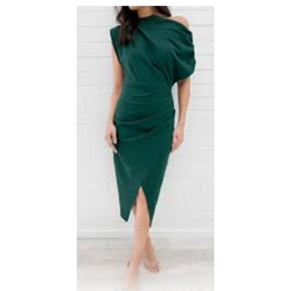 Botique Dresses & Skirts - Green Off-the-Shoulder Midi Dress Size L | Fitted Silhouette